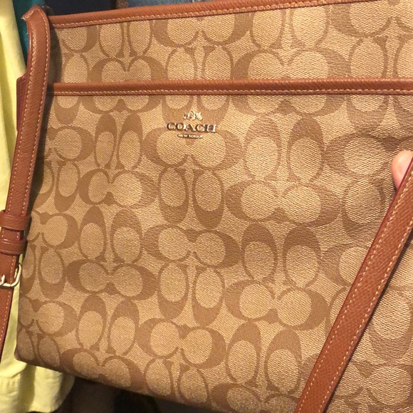 Coach crossbody handbag - Picture 1 of 2